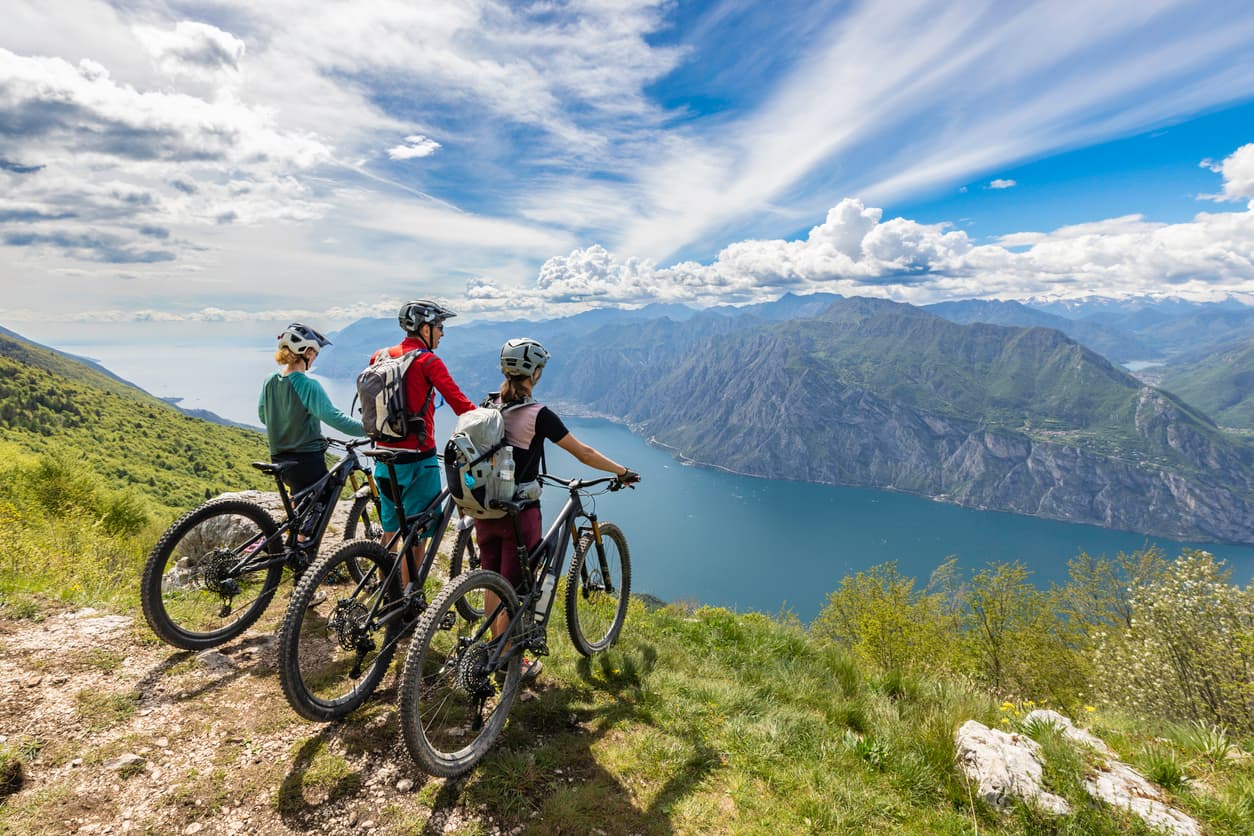 Cycling & Mountain biking
